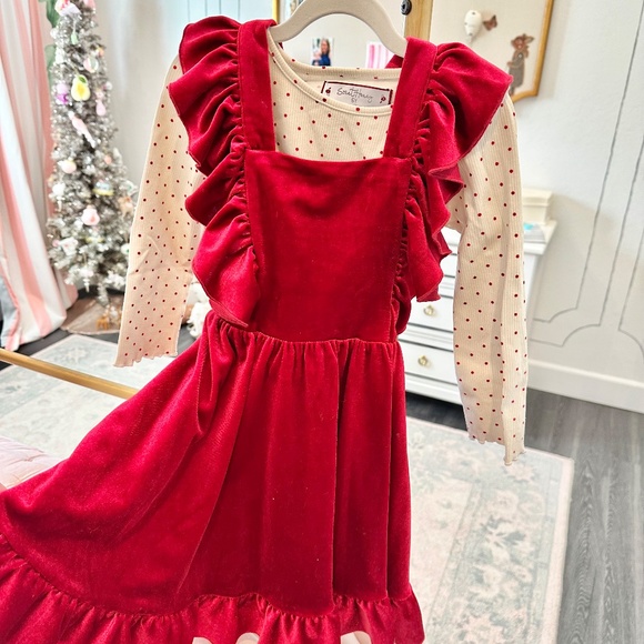 Girls red velvet Valentine’s Day pinafore set size 5-7